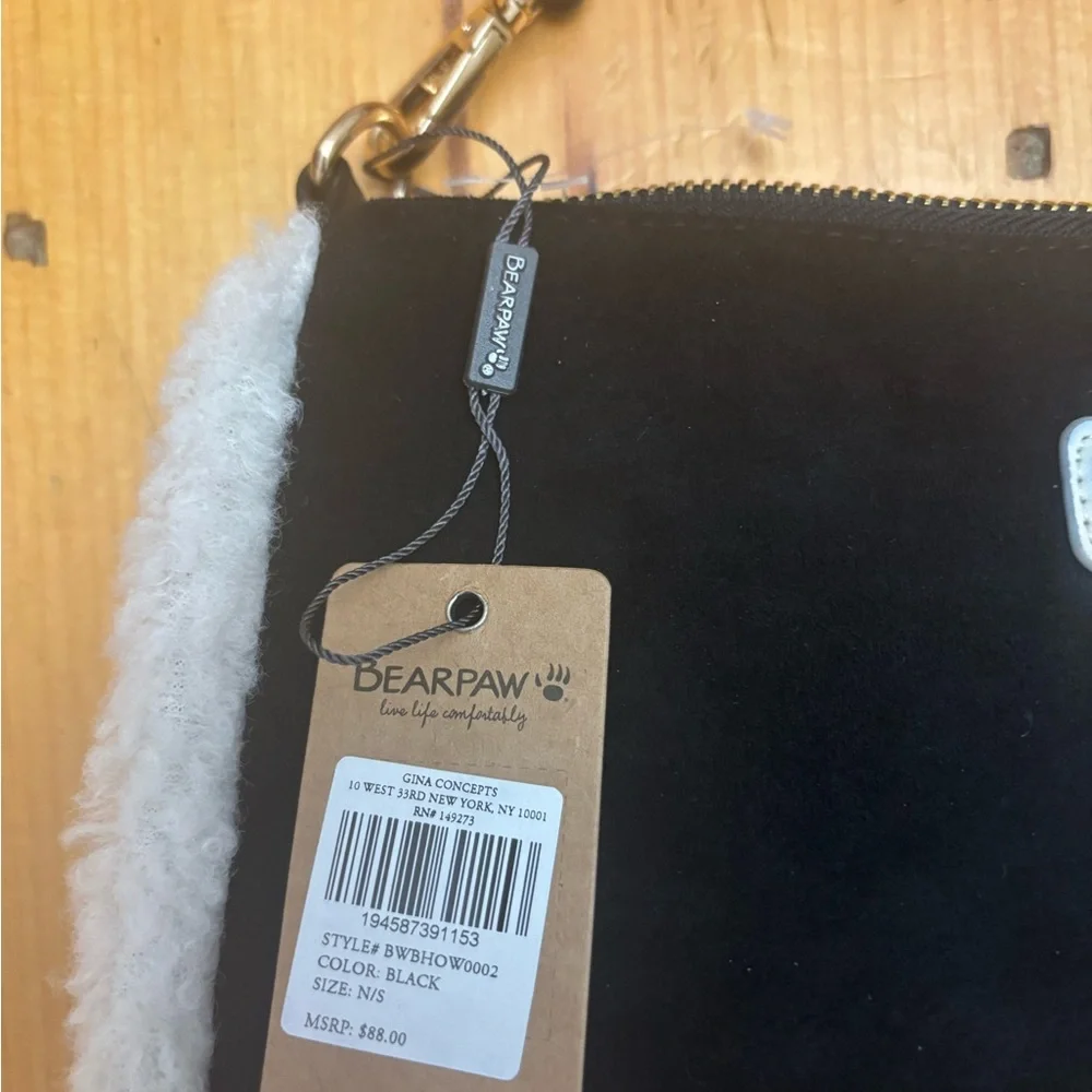 BearPaw this shoulder